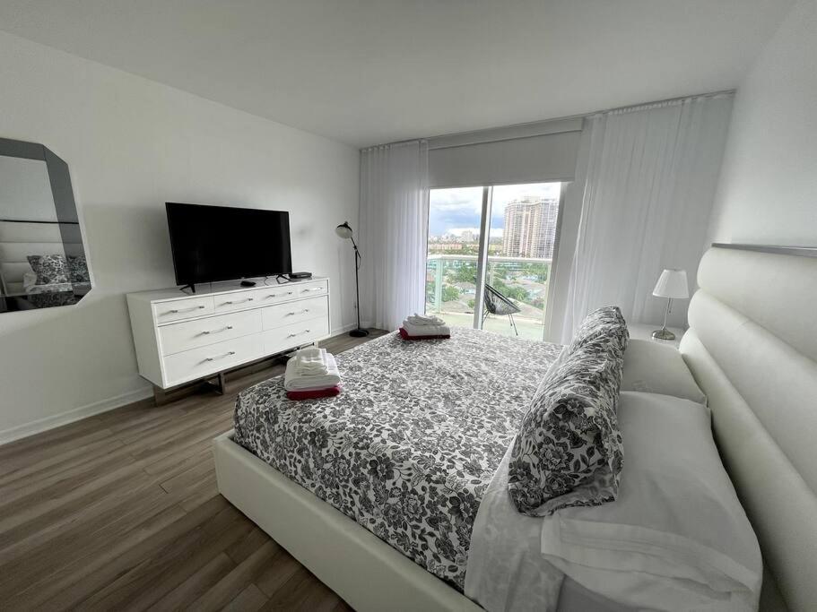 Breathtaking Ocean View! 15Th Floor Apartment Miami Beach Bagian luar foto